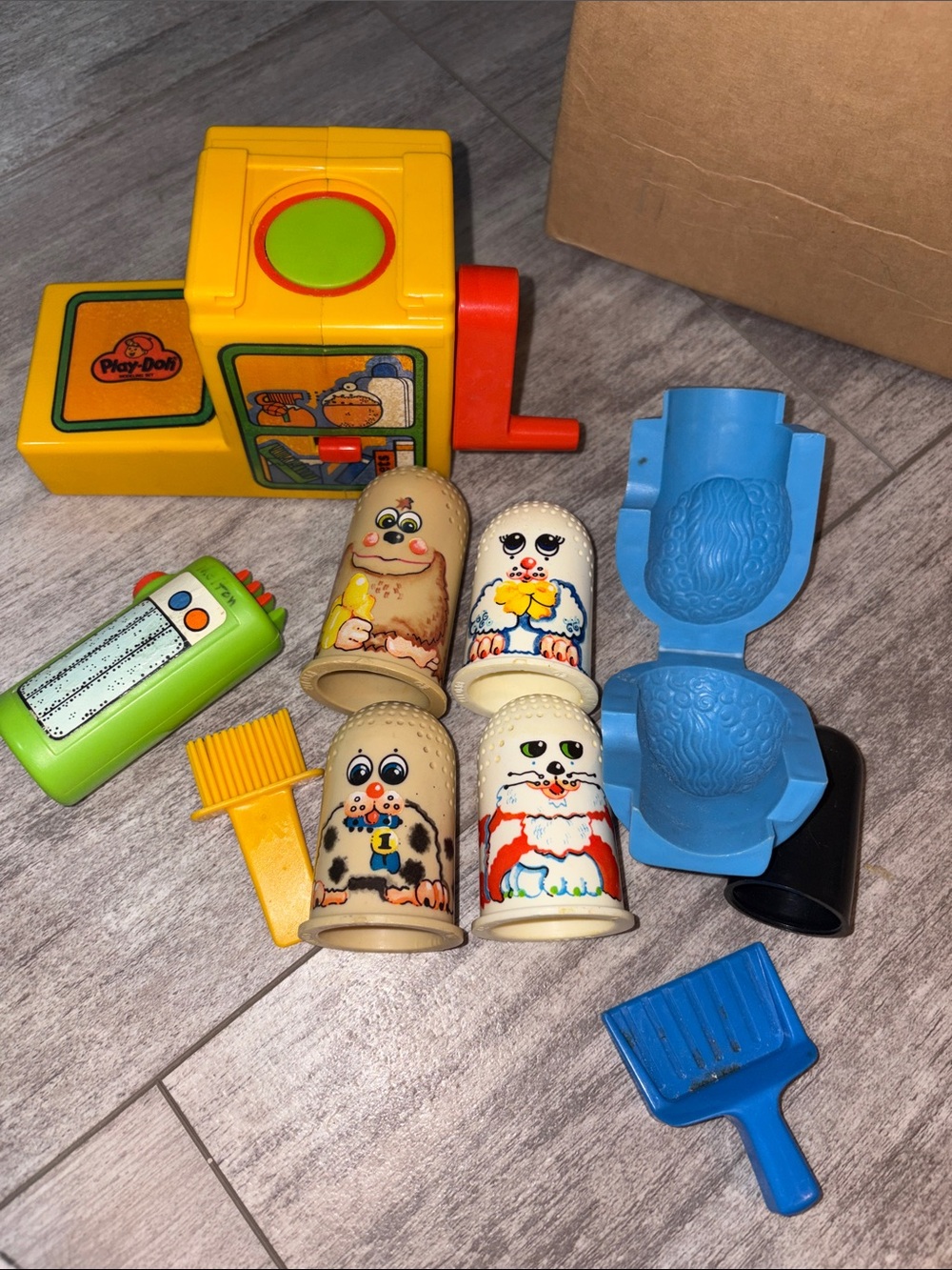Kids Toy Playset with Yellow Activity Meter and Colorful Accessories barbershop